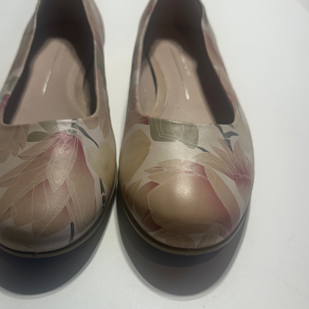 ECCO Anine Ballerina leather Floral light green Cream and Pink round toe shoes - Picture 6 of 8
